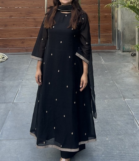 BLACK MUNGALGIRI COTTON SET